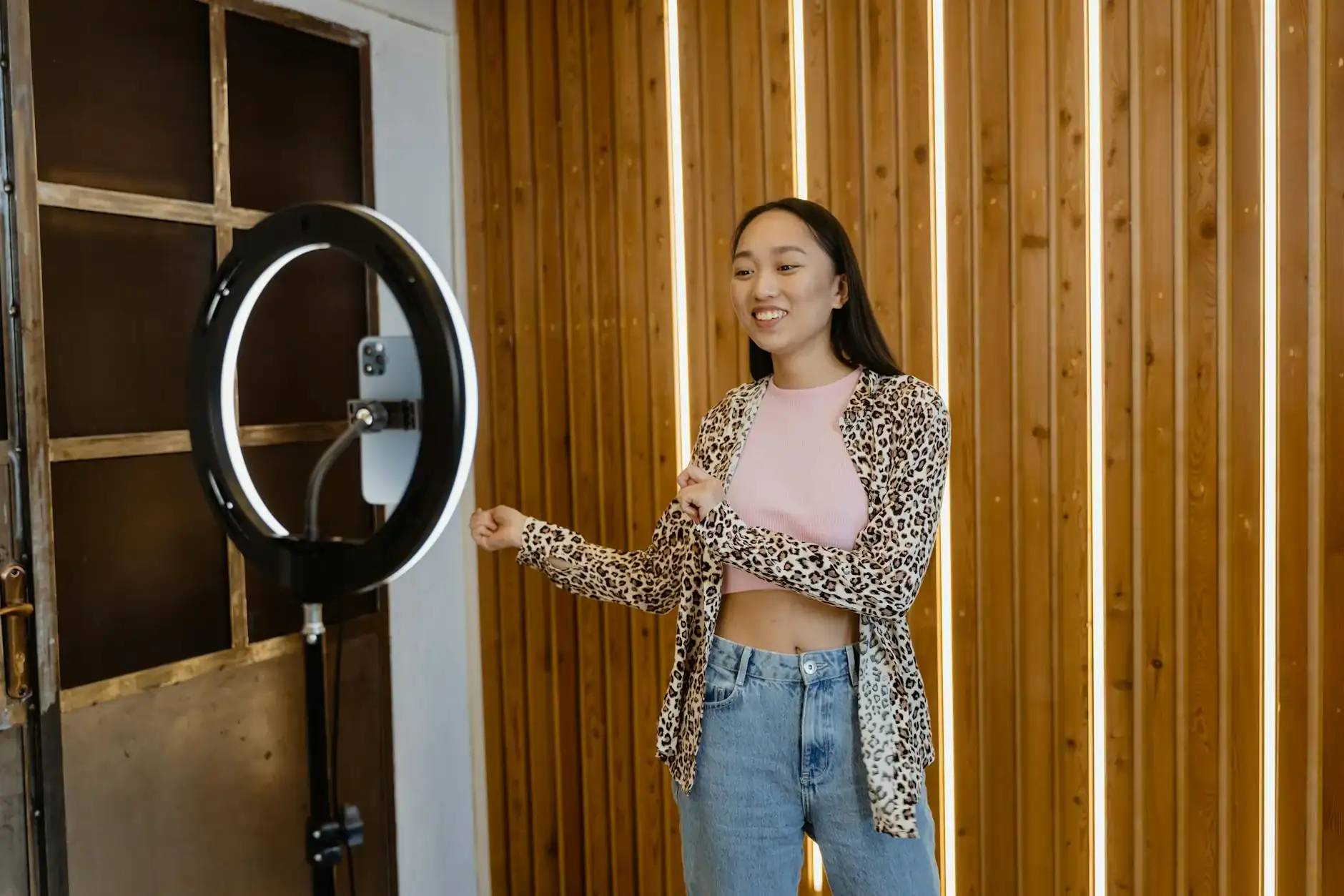 How Social Media Influencers Are Changing Fashion Marketing